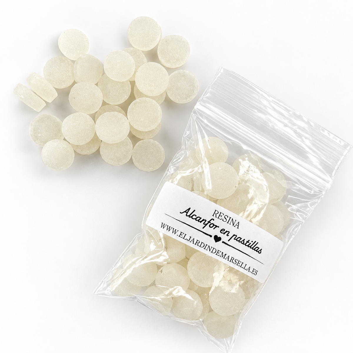 Alcanfor en pastillas